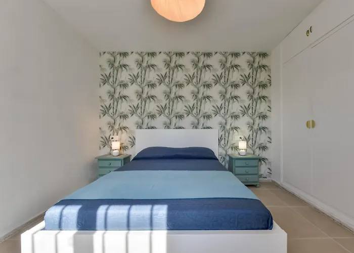 At363 Buenavista * Ifach